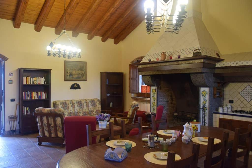 Casa Dell'Acero Villa Puntalazzo Екстериор снимка